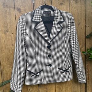 Houndstooth professional suit jacket, women size 8